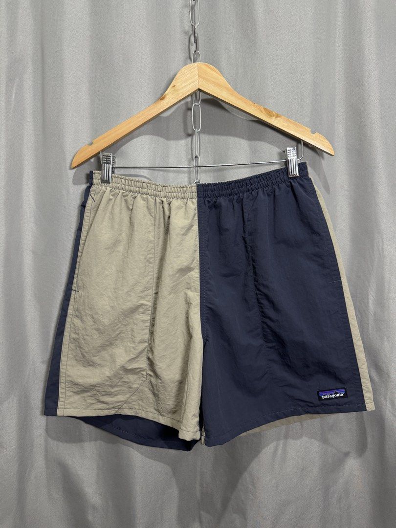 Patagonia Two Tone Baggies Short (Category: Shorts) located in Meycauayan. Submitted by itstimothrifts (Listing ID 1459650428, Image 1). Description: Patagonia Two Tone Baggies Short Excellent Condition No flaws M on tag Width 29-34 Length 17 Leg Opening 14.