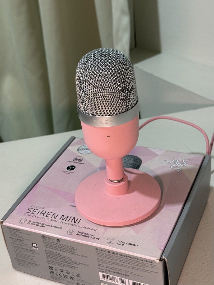 Pink Razer mic (Seiren Mini) (Category: Microphones) located in Pasay City. Submitted by noveltyfinds (Listing ID 1459654536, Image 1). Description: 💵 P1,400 php ✍️ Description - used a few times - bought from datablitz - with box 👍 For 2nd hand items - Please manage expectations - What you see is what you get - Rest assured I take care of my belongings 🌟Rfs - I have a condenser mic now 🚘 my location: Near Mall of Asia/Parqal 📦 Shipping - fe