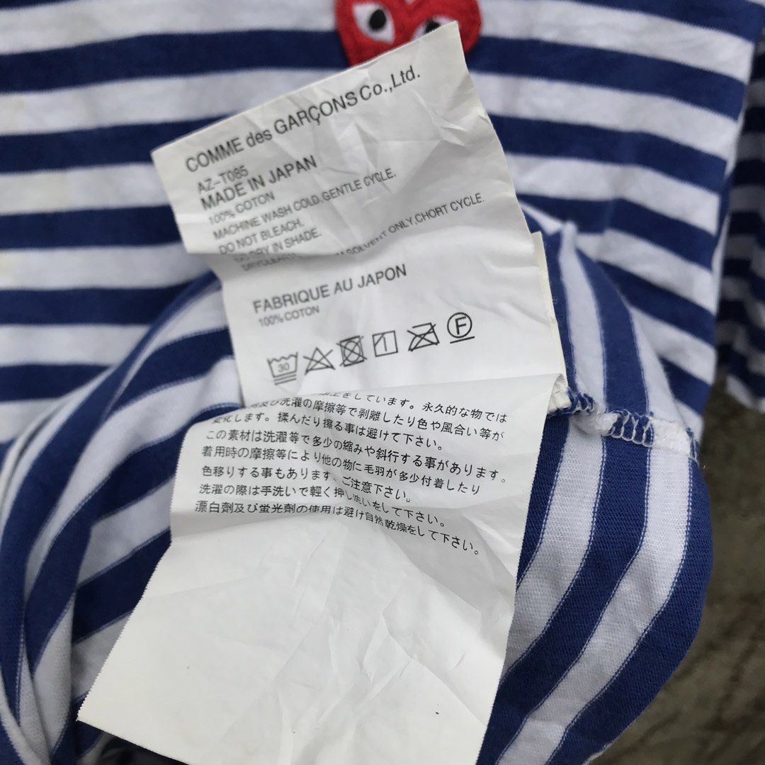 Play CDG White and Blue Stripes (Category: Shirts) located in Bulacan. Submitted by rage_against_stitches.ph (Listing ID 1459625430, Image 3). Description: W 21 L 25 Excellent Condition .