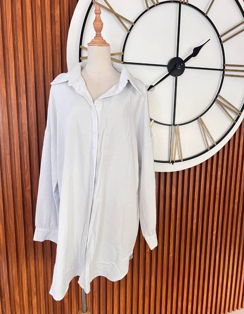 Plus Size Shein Curve White Button Down Polo Dress (Category: Dresses) located in Manila. Submitted by destashedmnl (Listing ID 1459610054, Image 3). Description: 💫 FREE SHIPPING WITHIN METRO MANILA 💫 (₱500 & up worth of purchase via J&T) ✨ Size: 2XL-3XL ✨ Measurement: W- 25" L- 35" 🩶 Message me for more info/photos. 😊 🩶 MOP: BDO/BPI/GCASH/GOTYME 🩶 MOD: -Lalamove (Same Day Delivery: Metro Manila and nearby provinces) -J&T ; starts at ₱50 sf