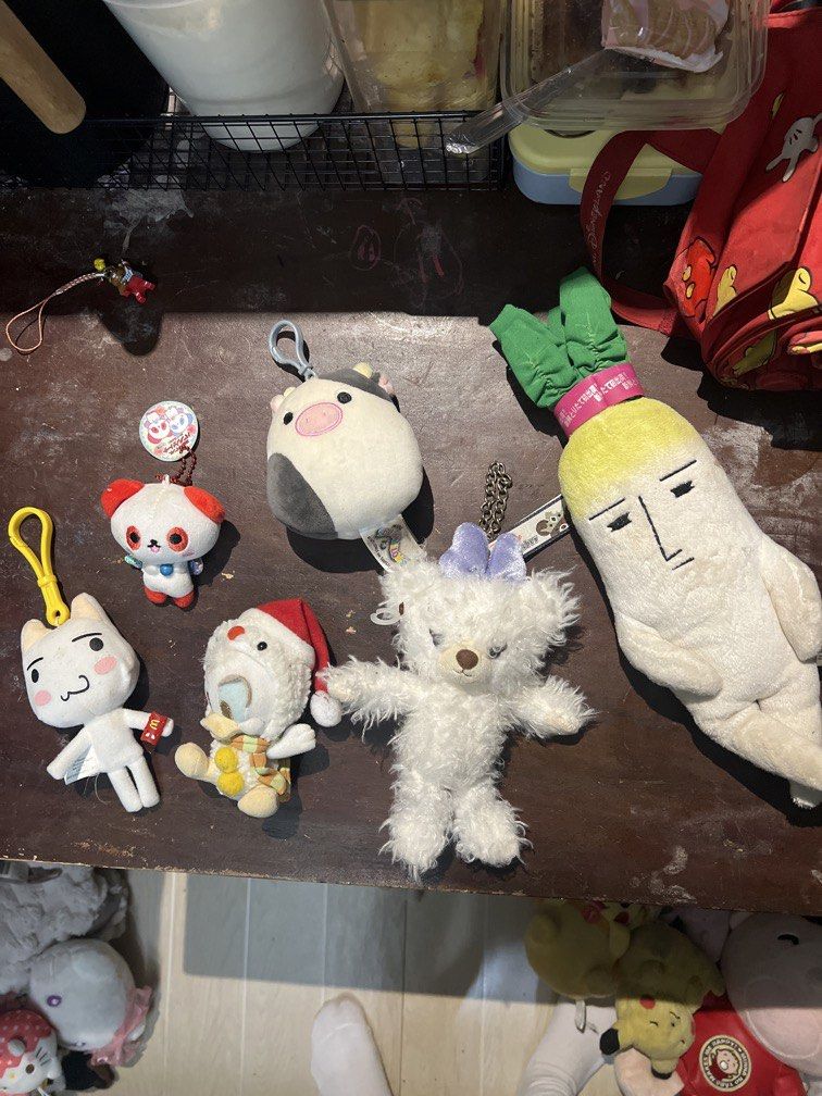 Plush and Charms Toy Random (Category: Plushies & Soft Toys) located in Manila. Submitted by erickalago (Listing ID 1459625191, Image 1). Description: Disney Unibearsity- 199 Toro Inoue yellow white plush-199 Disney Daisy Duck- 199 Squishmallow Pig- 199 Aokubi Daikon Vegetable- 199 loc: Manila .