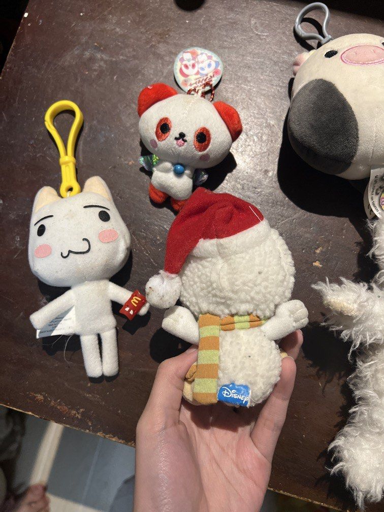 Plush and Charms Toy Random (Category: Plushies & Soft Toys) located in Manila. Submitted by erickalago (Listing ID 1459625191, Image 2). Description: Disney Unibearsity- 199 Toro Inoue yellow white plush-199 Disney Daisy Duck- 199 Squishmallow Pig- 199 Aokubi Daikon Vegetable- 199 loc: Manila .