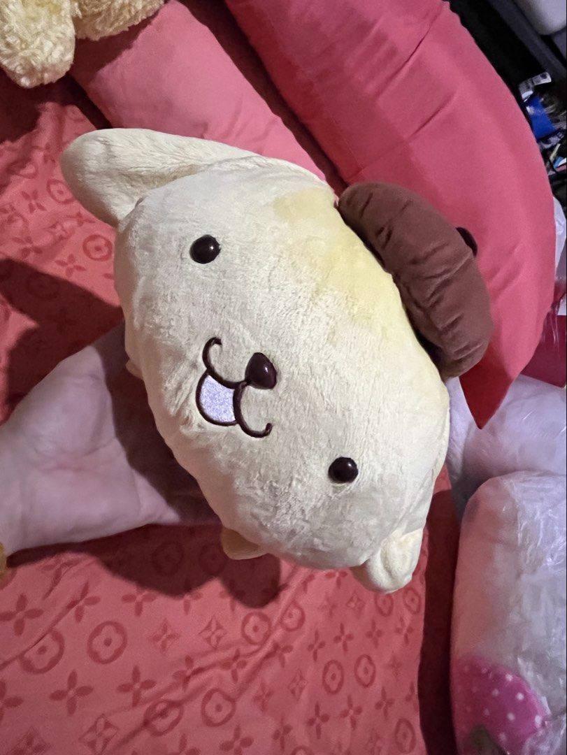 Pompompurin lying down #1 (Category: Plushies & Soft Toys) located in Paranaque City. Submitted by bonsaiart (Listing ID 1459678797, Image 2). Description: Pre owned Good condition Huggable 1350+sf Payment via GCASH or paymaya No to meetup No to cop / cod Shipping via j&t only.