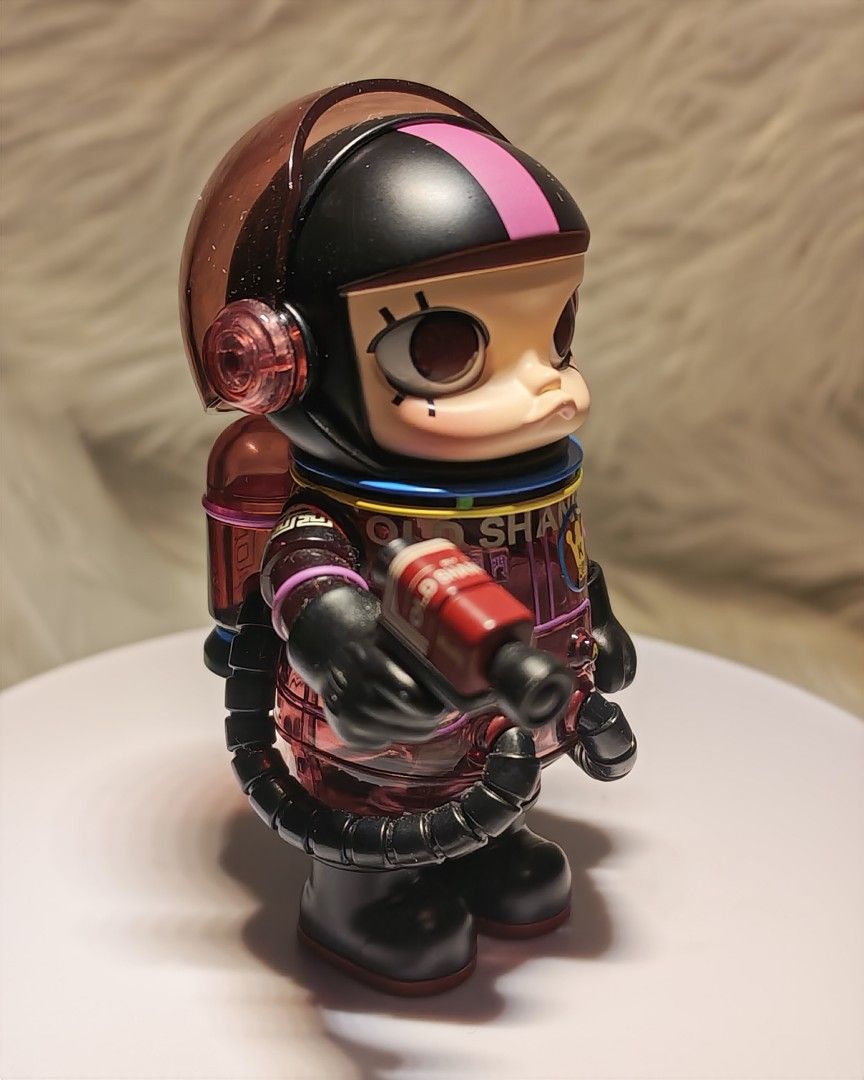 Popmart Space Molly Palmer House (Category: Designer & Blind Box Toys) located in Quezon City. Submitted by destashingme (Listing ID 1459509297, Image 2). Description: with box and foil 100% in size kaloka naman mga nagtatanong ng anong size...at that price? .