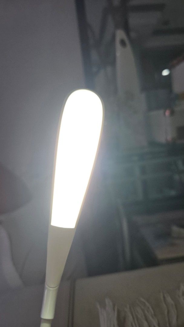 Portable USB LED Light Lamp (Category: Other Accessories) located in Las Pinas. Submitted by finderskeepers.01 (Listing ID 1459561543, Image 3). Description: Adjustable to 3 light brightness.