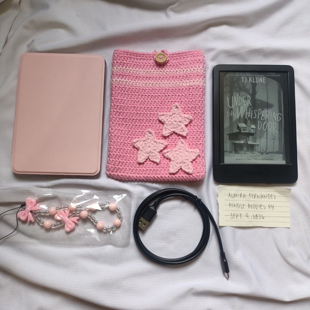 Preloved - Kindle Basic 2024 (Black, No ads) (Category: E-Readers) located in Manila. Submitted by iheartcrochet.ph (Listing ID 1459605702, Image 1). Description: Kindle Basic 2024 (Black) - ₱7,000 - Pre-loved, like new. Flawless screen, minor scratches on the back - No Ads Inclusions: crochet sleeve, case, charm, charging cord, and 2 library cards for Libby 📍Tondo, Manila 💳 Gcash, bank transfer (UnionBank) 🚚 J&T, Lalamove, Grab.