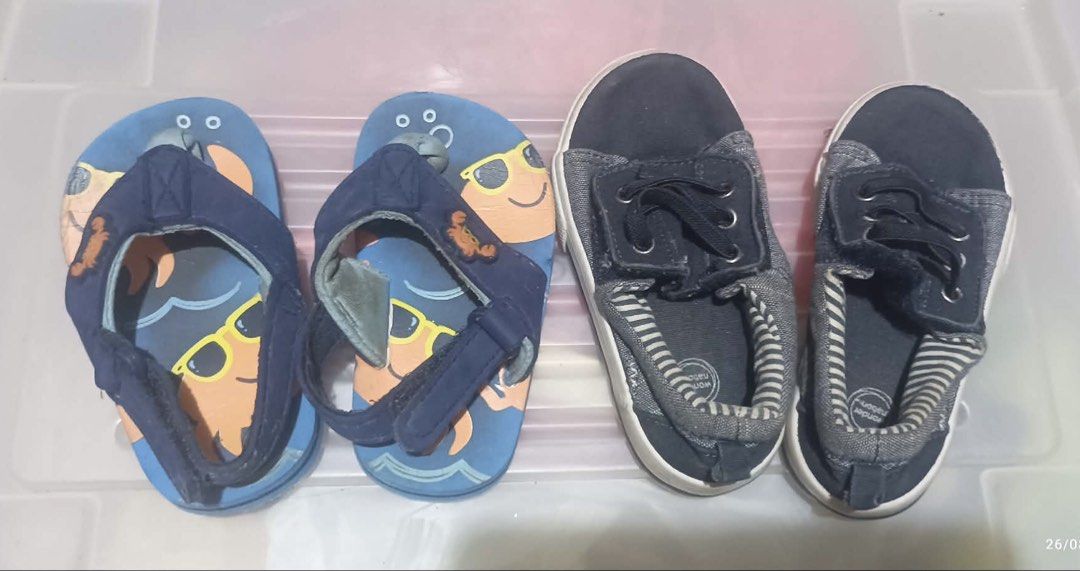Pre-Loved Condition (Category: Other Babies Going Out Needs) located in Manila. Submitted by crisha14344 (Listing ID 1459530956, Image 2). Description: WonderNation size 6 Crab Brand size 5 For both 2 Years Old 400 na Ang dalawa.
