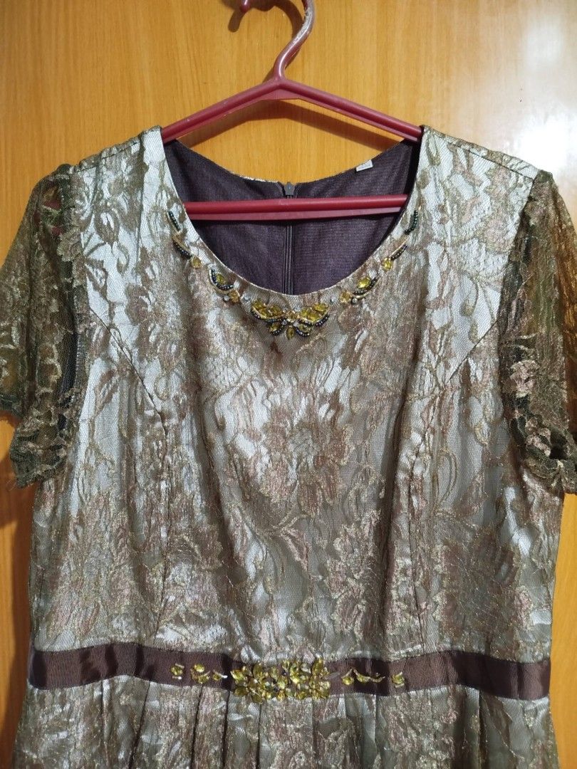 Preloved Dress Gold and Black (Category: Dresses) located in Manila. Submitted by cenasells (Listing ID 1459517448, Image 3). Description: Preloved ( like new) Size : Small to Med.