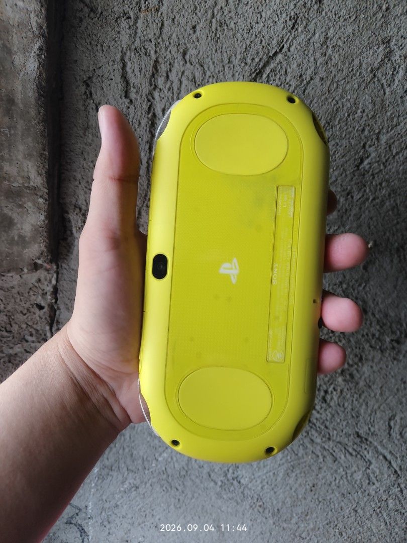 Ps vita slim ( white/lime green ) Jailbreak (Category: Others) located in Manila. Submitted by l.pagunsan (Listing ID 1459533115, Image 3). Description: Ps vita slim ( white/lime green ) Jailbreak 2ndhand slightly used presentable pede sa maselan. No issue Jailbreak 128gb full of games unli download thru PKGj , vita , psp & ps1 Ps2 port installed. Check photo for reference Package Unit Sound loud 10/10 Tempered glass front & back Clear case Pouch