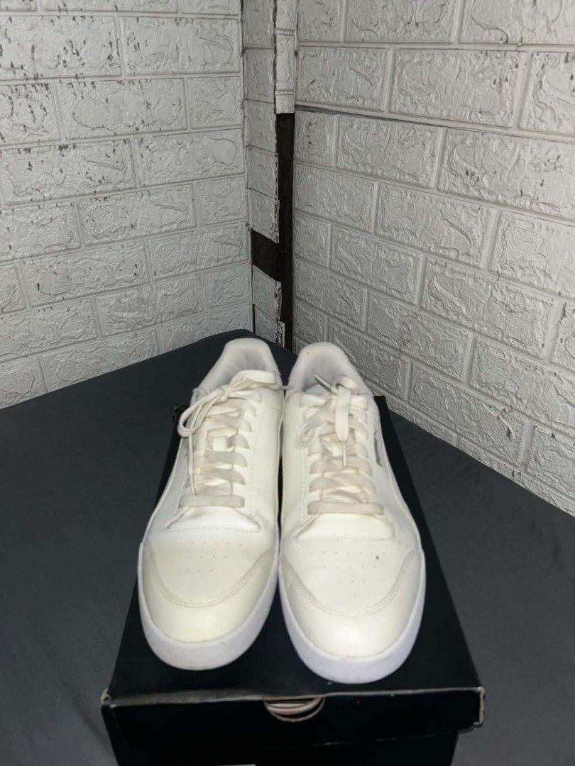 Puma Shuffle Trainers (Category: Sneakers) located in Manila. Submitted by dylanhits0413 (Listing ID 1459639873, Image 3). Description: Used twice, sadyang umulan lang nung nagamit bought last year pa, stuck sa original box only issue is may stains.