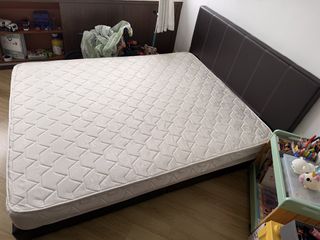 (Category: ) located in . Submitted by spring_cleaning_always (Listing ID 1459530822, Image 1). Description: .