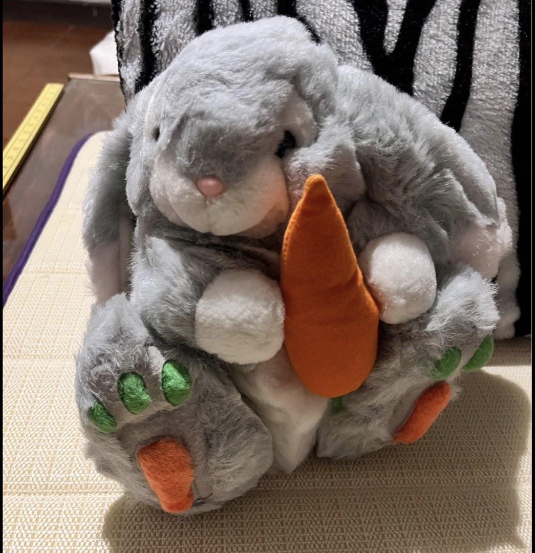 Bunny GREY W CARROT (Category: Designer & Blind Box Toys) located in Paranaque City. Submitted by bonsaiart (Listing ID 1459684938, Image 1). Description: Pre owned Good condition 480+sf Payment via GCASH or paymaya No to meetup No to cop / cod Shipping via j&t only.