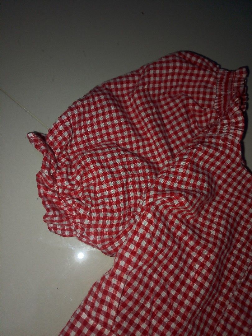 Red Stripe Puff Sleeves Top (Category: Blouses) located in Talacogon. Submitted by dumpy_rain (Listing ID 1459656830, Image 3). Description: — XS • S 𝐌𝐈𝐍𝐄 𝐍𝐎𝐖, 𝐏𝐀𝐘 𝐍𝐎𝐖 🎀 — for Responsible Buyer only! 💐 𝙈𝙊𝘿𝙀 𝙊𝙁 𝙋𝘼𝙔𝙈𝙀𝙉𝙏: Gcash 𝜗ৎ All items are washed and sanitized for your convenience 🧺 𝑺𝑯𝑰𝑷𝑷𝑰𝑵𝑮 & 𝑫𝑬𝑳𝑰𝑽𝑬𝑹𝒀 ♡ Regular J&T express ──── 𝜗ৎ ──── 𝜗ৎ ──── 𝜗ৎ Note: Any noticeable flaws will be indicated, but