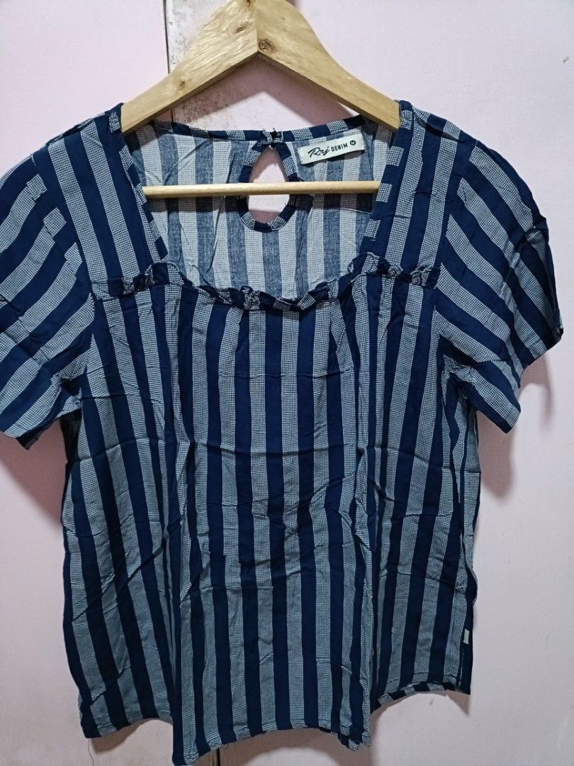 Rize Denim Striped Square Neck Top (Category: Sleeveless) located in Malabon City. Submitted by coollion.15fe1d (Listing ID 1459654570, Image 1). Description: - Cute Rize Denim top - Navy and white stripes - Square neckline with ruffled detail - Short sleeves - Keyhole back opening with button closure - Lightweight fabric - Great for casual wear.