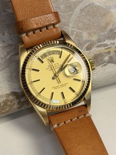 (Category: ) located in . Submitted by LuxPieces (Listing ID 1459598182, Image 1). Description: .
