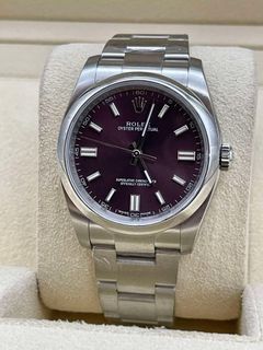 (Category: ) located in . Submitted by watchesbyjamesdy (Listing ID 1459529291, Image 1). Description: .
