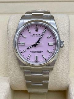(Category: ) located in . Submitted by watchesbyjamesdy (Listing ID 1459528484, Image 1). Description: .