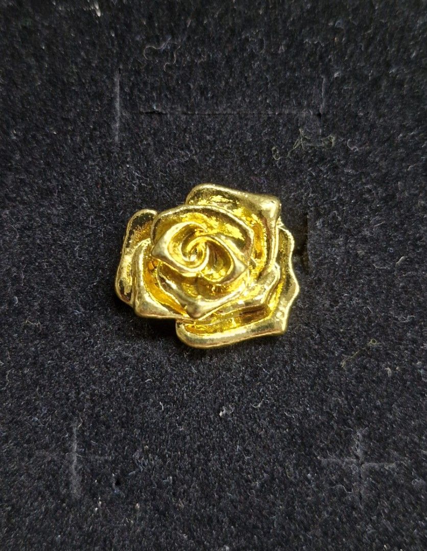 Rosebud Brooch (Category: Brooches) located in Taguig. Submitted by mommaschoice (Listing ID 1459586420, Image 1). Description: Brand new Small brooch Lightweight won't damage fabric Perfect for suits, ties , shawl , jackets Ships nationwide.