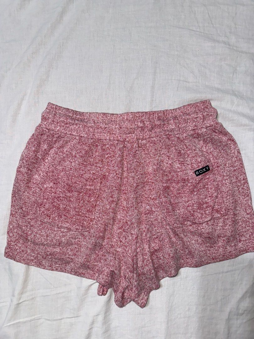 Roxy Pink Marled Knit Lounge Shorts XS (Category: Shorts) located in Santa Ana. Submitted by fatikilla (Listing ID 1459623292, Image 3). Description: - Roxy pink marled knit shorts - Size XS - Elastic waistband with drawstring - Two side pockets - Ideal for lounging or casual wear.