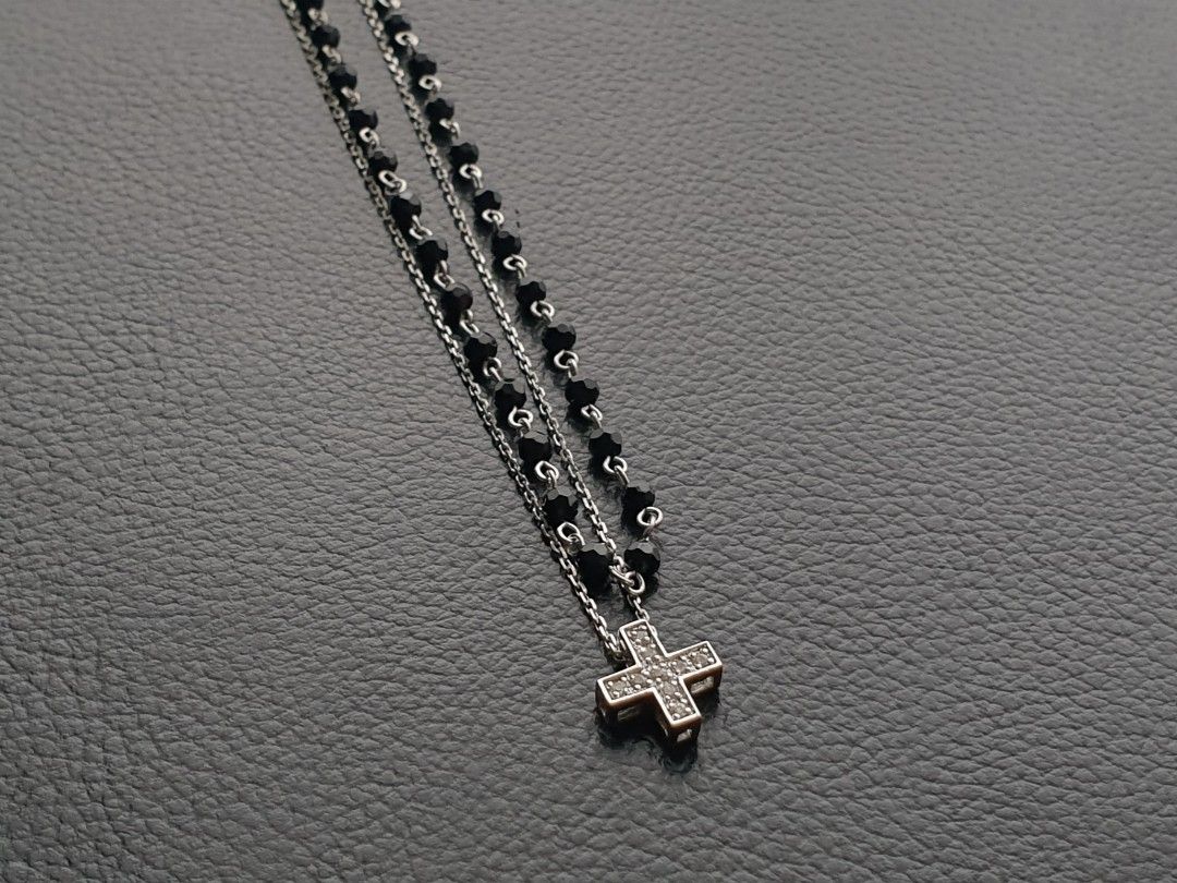 S925 Black Onyx Cross Nexklace (Category: Necklaces) located in Quezon City. Submitted by WasalakTwo (Listing ID 1459627103, Image 2). Description: Bought in Korea Goodcondition Clean and presentable 39cm Open for delivery nationwide.