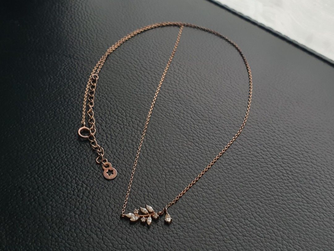 S925 Rosegold Leafy Vine Necklace (Category: Necklaces) located in Quezon City. Submitted by WasalakTwo (Listing ID 1459628538, Image 3). Description: Bought in Korea High quality Goodcondition 40cm to 45cm Open for delivery nationwide.