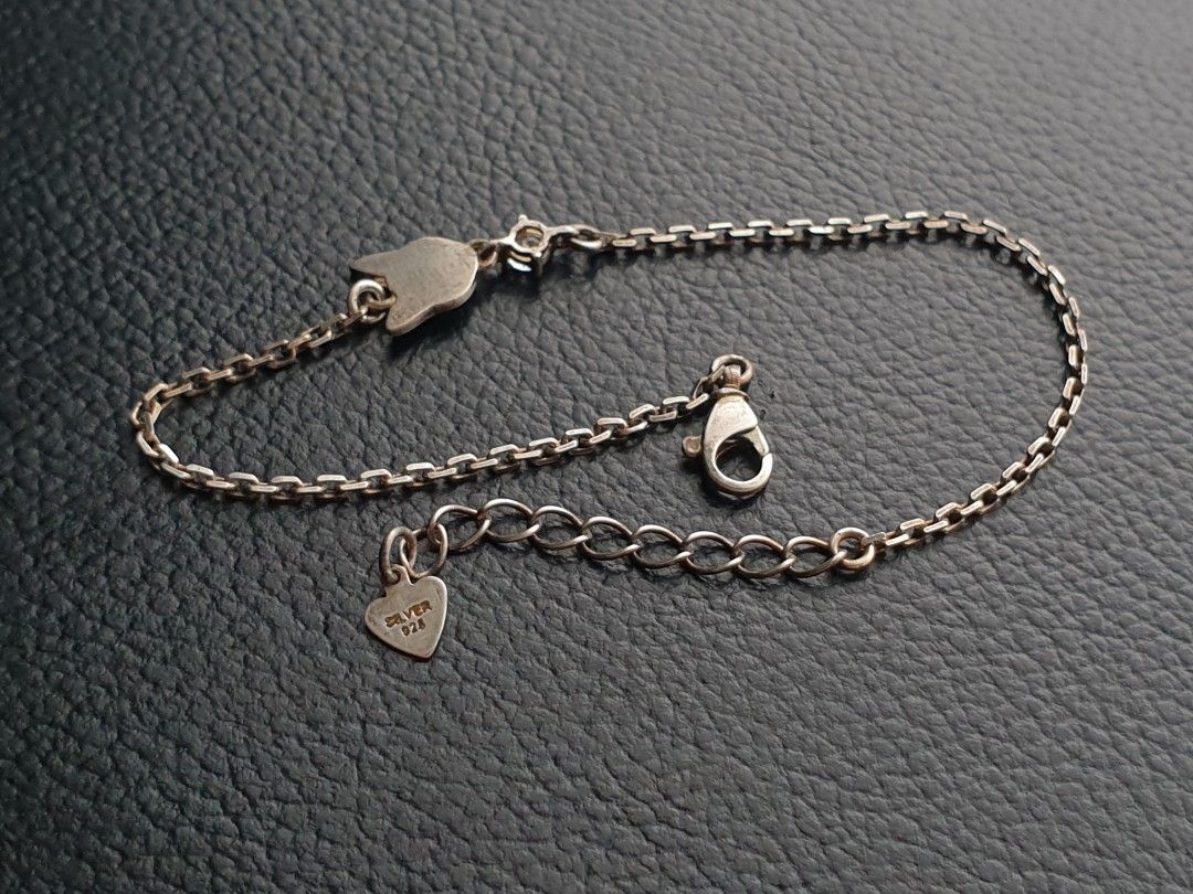 S925 Statement Bracelet (Category: Bracelets) located in Quezon City. Submitted by WasalakTwo (Listing ID 1459626204, Image 1). Description: Bought in Korea Goodcondition Still presentable 15cm to 19cm wrist Open for delivery nationwide.