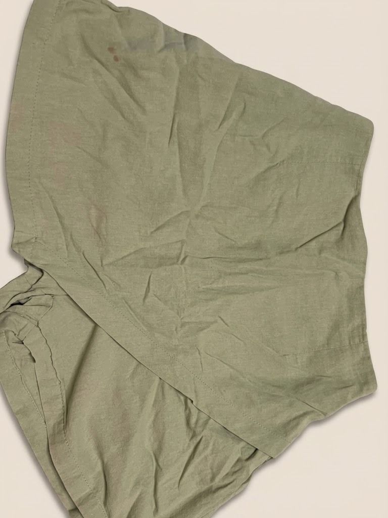 Sage Green Skort (Category: Skirts) located in Pasig City. Submitted by declutter.cay (Listing ID 1459575452, Image 1). Description: sage green skort well used 24-26 (stretchable at the back).