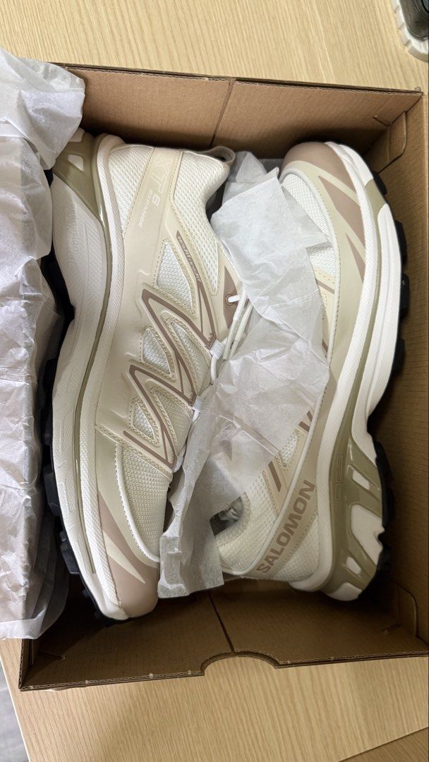 Salomon XT-6 Expanse (Category: Sneakers) located in Makati City. Submitted by glencdelacruz (Listing ID 1459582727, Image 1). Description: - Salomon XT-6 Expanse Sneakers - Color: White/Rainy Day/Oxford Tan - Size: UK 10 / EUR 44 2/3 / US M 10.5 / JP 28.5 - Ideal for trail running and everyday wear - Comes with original box - RFS: Too big for me.