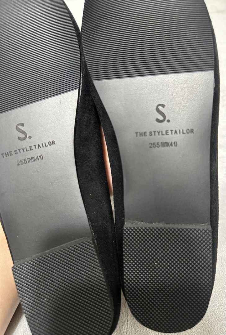 SAPPUN Anshley Ribbon Flats (1cm) (Category: Flats & Sandals) located in Quezon City. Submitted by SomeThingsMustGo.ph (Listing ID 1459518546, Image 3). Description: Brand New SAPPUN Anshley Ribbon Flats (1cm) Size 8 ₱1,800 📍Novaliches l, Qc.