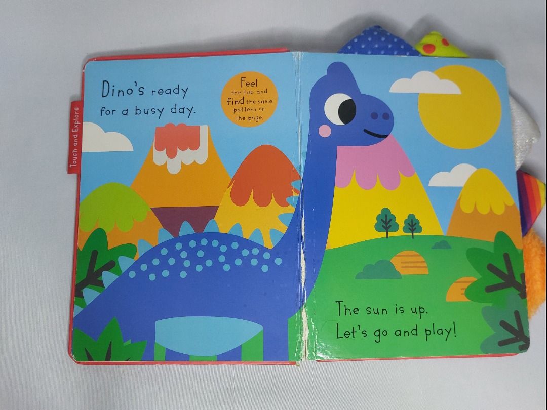 Scholastic Dino's Busy Book Interactive Board Book (Category: Children's Books) located in Paranaque City. Submitted by ca.firstonlinebiz (Listing ID 1459633396, Image 2). Description: Preloved Dino's Busy Book by Scholastic - Interactive soft book for little ones - Features colorful illustrations and simple text - Encourages exploration and learning - Perfect for toddlers and preschoolers - Ideal for story time - Sign of usage Loc. Greenheights 