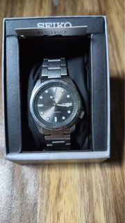 (Category: ) located in . Submitted by preloved_zaza (Listing ID 1459605523, Image 1). Description: .