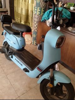 (Kategori: ) berada di . Dikirim oleh sischa_21 (ID iklan 1459528535, Gambar 1). Deskripsi: .