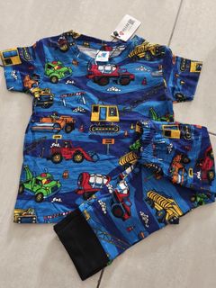 (Category: ) located in . Submitted by thriftbyneesa (Listing ID 1459566178, Image 1). Description: .