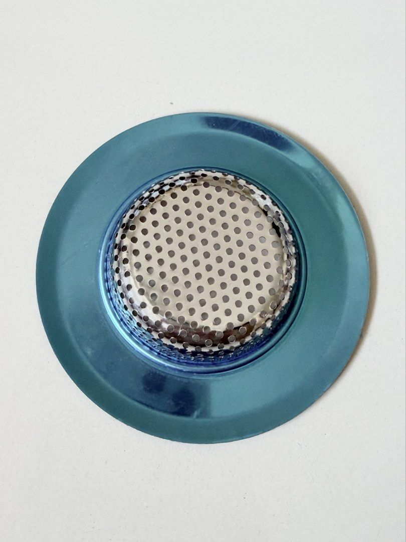 Sink Strainer （分類：樂器）位於 Hong Kong。 由 cklkh 提交（商品編號 1459540921，圖片 2）。簡介： It has a shiny, metallic finish. The center has many small holes to catch debris. Fits standard sink drains. Good for keeping your pipes clear. Easy to clean and durable. Great for any kitchen sink. Meet up at Olympic MTR。