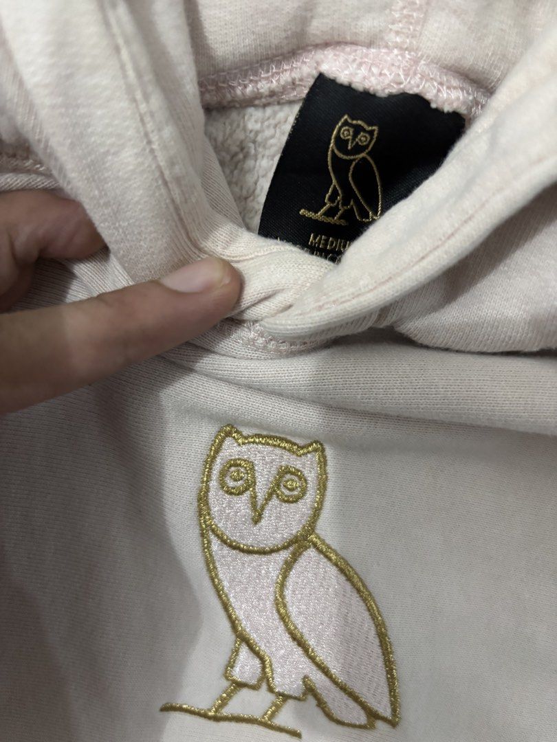 SIZE LARGE & CONDITION GOOD (Category: Activewear) located in Manila. Submitted by ch1lleroli82692 (Listing ID 1459513490, Image 2). Description: .