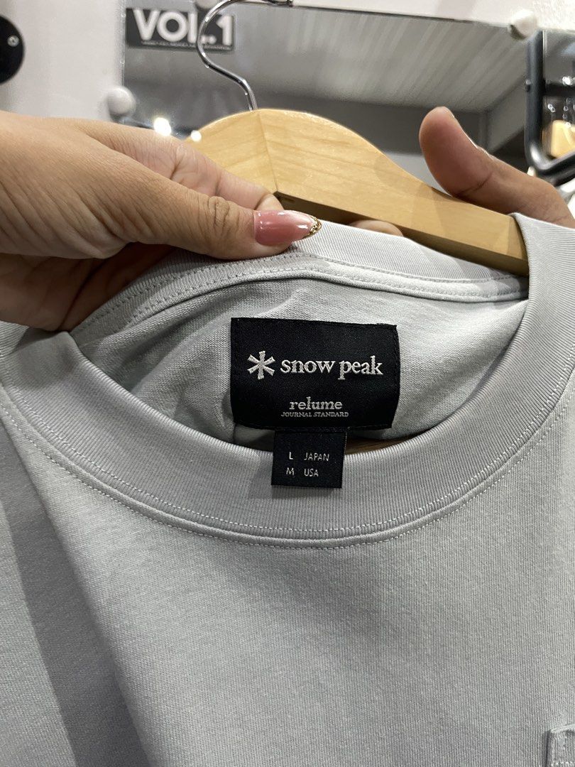 snow peak (Category: Coats, Jackets and Outerwear) located in Manila. Submitted by kyleee_ld (Listing ID 1459599424, Image 2). Description: .