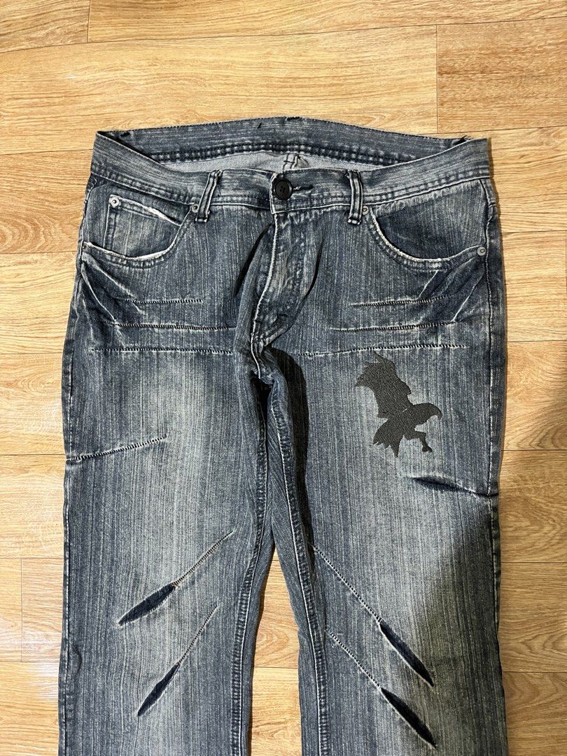 Solberry flared distressed denim jeans (Category: Jeans) located in Zamboanga. Submitted by alterramz08 (Listing ID 1459622793, Image 3). Description: Solberry flared distressed denim jeans Size 34 Length 41 Thigh 12 Leg Opening 9 Verygood Condition Price :1,000Pesos.
