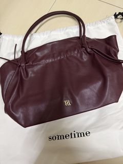 (Category: ) located in . Submitted by thejoyofpreloved (Listing ID 1459650944, Image 1). Description: .
