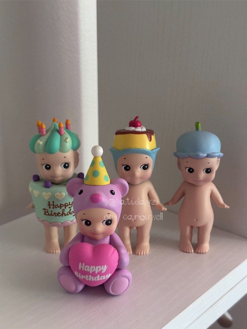 Sonny Angel Sweet Series Pudding (Category: Designer & Blind Box Toys) located in Escalante. Submitted by satidayz (Listing ID 1459561876, Image 1). Description: Sonny Angel Sweet Series - Pudding 🍮 𖦹 x sensi 𖦹 no bnf 𖦹 year: 2017 (refined) 𖦹 dm me for condi pics 📍neg. occ., visayas 🚛 j&t, lbc 💵 gcash, maribank 📦 shipping sched: weekends only .
