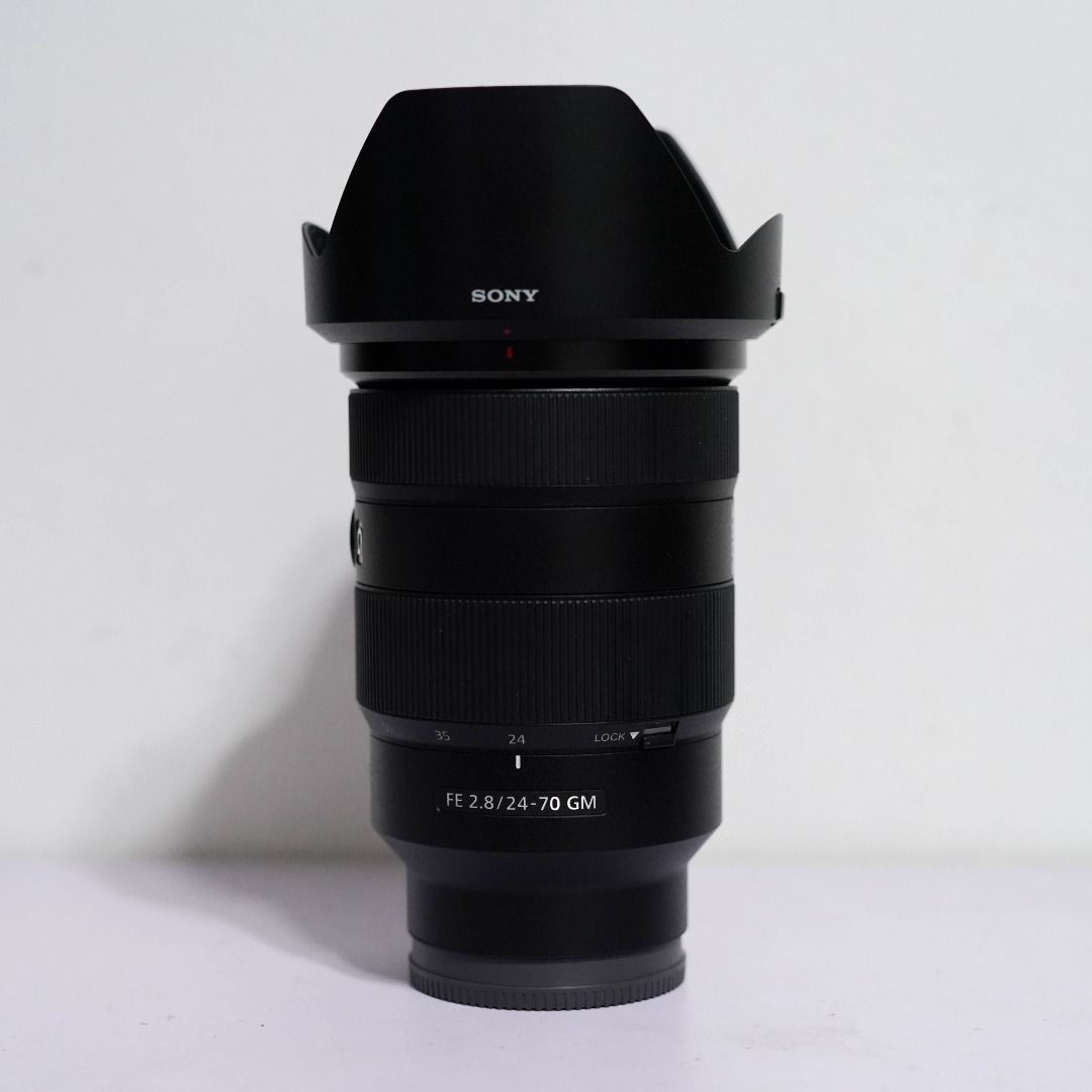 Sony 24-70mm f2.8 FE GM (Category: Lens & Kits) located in Malabon City. Submitted by camcart (Listing ID 1459548707, Image 1). Description: For Sale ◈ Sony 24-70mm f2.8 FE GM ➠ Inclusions: - Sony Front and Rear cap - Lens Hood - Sony Lens Pouch ✅ Physical Condition: 9.5/10 (Good condition, minor signs of usage) ✅ Functionality : 10/10 (All Working) 💵 Price: 60,000 pesos only 🚛 Mode of Transaction: ◉ Pick up or Meet up - Around Malabon City ◉ D