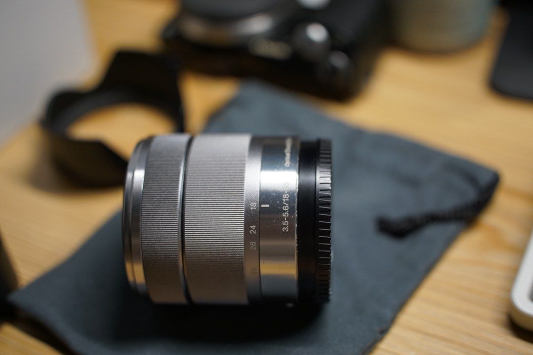 Sony E 3.5-5.6/18-55 OSS Lens (Category: Cameras) located in Bulacan. Submitted by ferdzzz19 (Listing ID 1459538169, Image 3). Description: - Sony E-mount 18-55mm kit lens - Features Optical SteadyShot (OSS) stabilization - Ideal for everyday photography and travel - Includes lens hood - Selling because of gear upgrade - In perfect working condition.