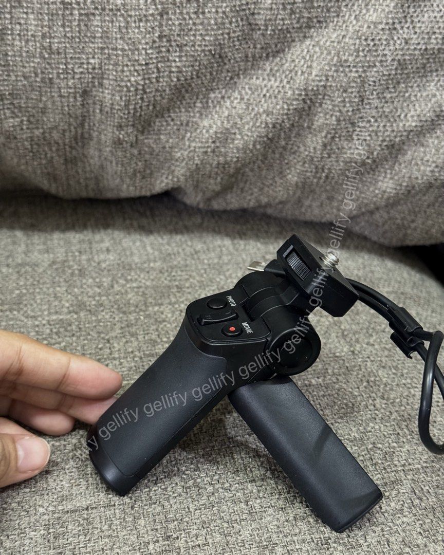 Sony VCT-SGR1 Shooting Grip / Mini Tripod (Category: Tripods & Monopods) located in Mandaluyong City. Submitted by gse2018 (Listing ID 1459494515, Image 3). Description: Sony VCT-SGR1 Shooting Grip / Mini Tripod ✨ Condition: 9.8/10 ✨ Function: 10/10 — No issues ✔️ Original Sony shooting grip ✔️ Wired control — no battery/charging needed ✔️ Works as a shooting grip + mini tripod ✔️ Shutter, video record & zoom controls ✔️ Compact and lightweight C