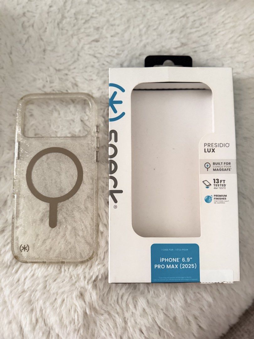 Speck Glitter Lux 17PM (Category: Cases & Sleeves) located in Paranaque City. Submitted by ajseannn (Listing ID 1459524637, Image 1). Description: FS: Original Speck Glitter Clear Case ✨ RFS: Not using it anymore. Selling for ₱1,000 only! .
