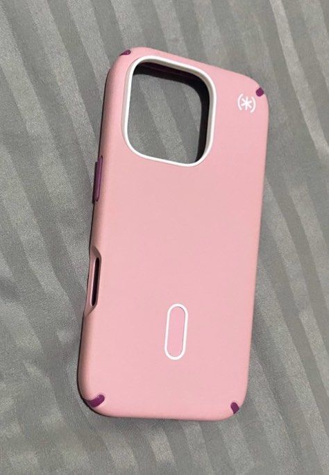 Speck Presidio Iphone 16 Pro with Box (Category: Cases & Sleeves) located in Quezon City. Submitted by iamsnoopiness (Listing ID 1455785111, Image 1). Description: Only used for a few days. With box. More photos upon request.