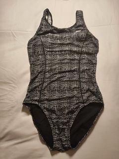 (Category: ) located in . Submitted by ajrswimwear (Listing ID 1459581083, Image 1). Description: .
