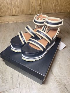（分類：）位於 。 由 fongyea 提交（商品編號 1459581786，圖片 1）。簡介： 。
