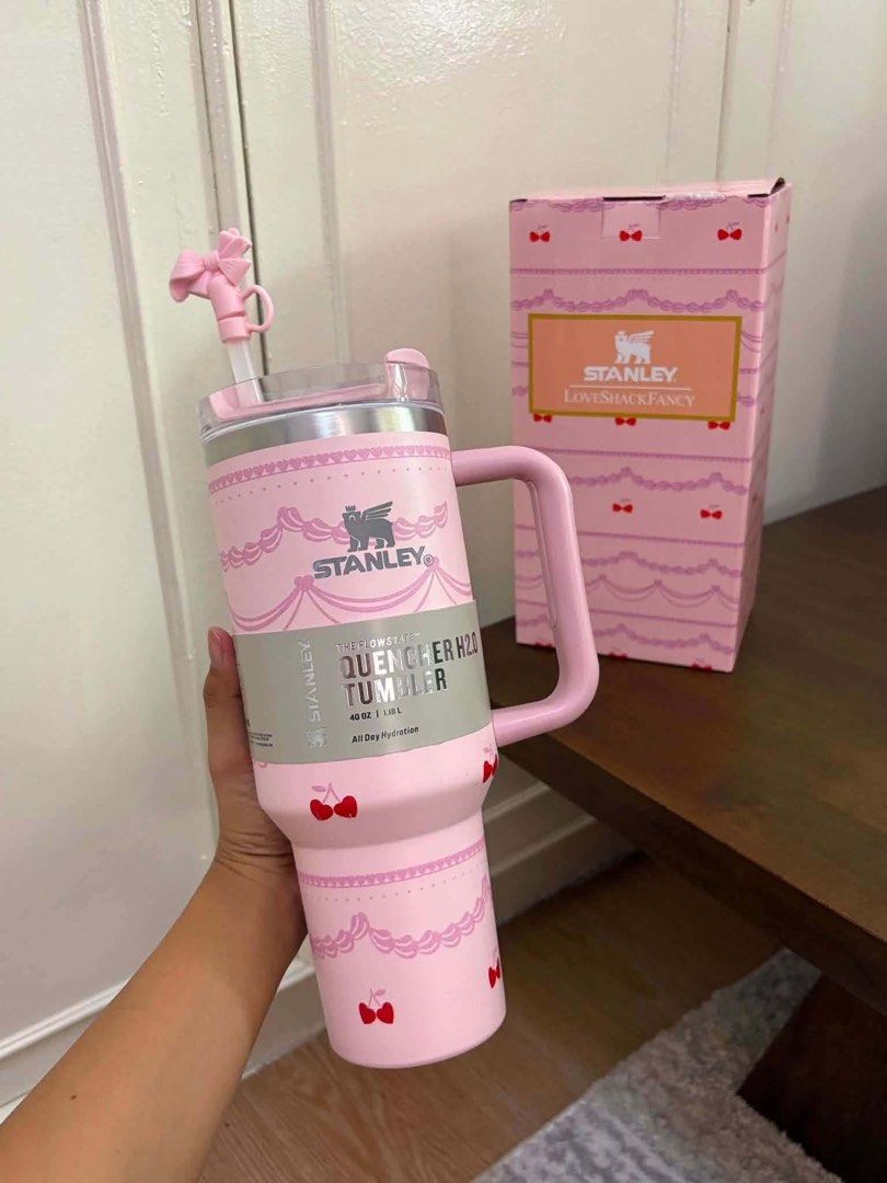 Stanley loveshackfancy (Category: Water Bottles & Tumblers) located in Quezon City. Submitted by stuffs.hellyy (Listing ID 1459655146, Image 2). Description: ganda so much! 🥺💖 with box .