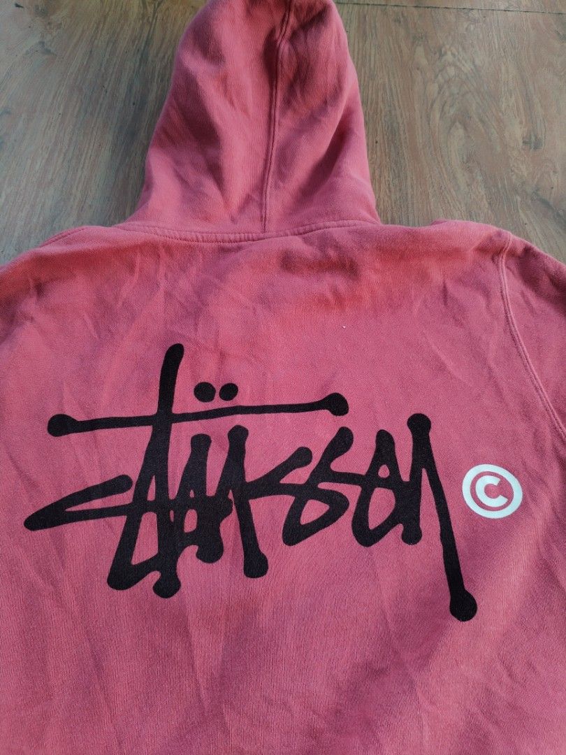 Stussy Zip Up Hoodie (Category: Hoodies) located in Legazpi City. Submitted by justinbarcelon (Listing ID 1459601110, Image 3). Description: - Classic Stussy zip-up hoodie - Features iconic Stussy logo on the back - Smaller Stussy logo on the chest - Comfortable and casual design - Perfect for everyday wear.