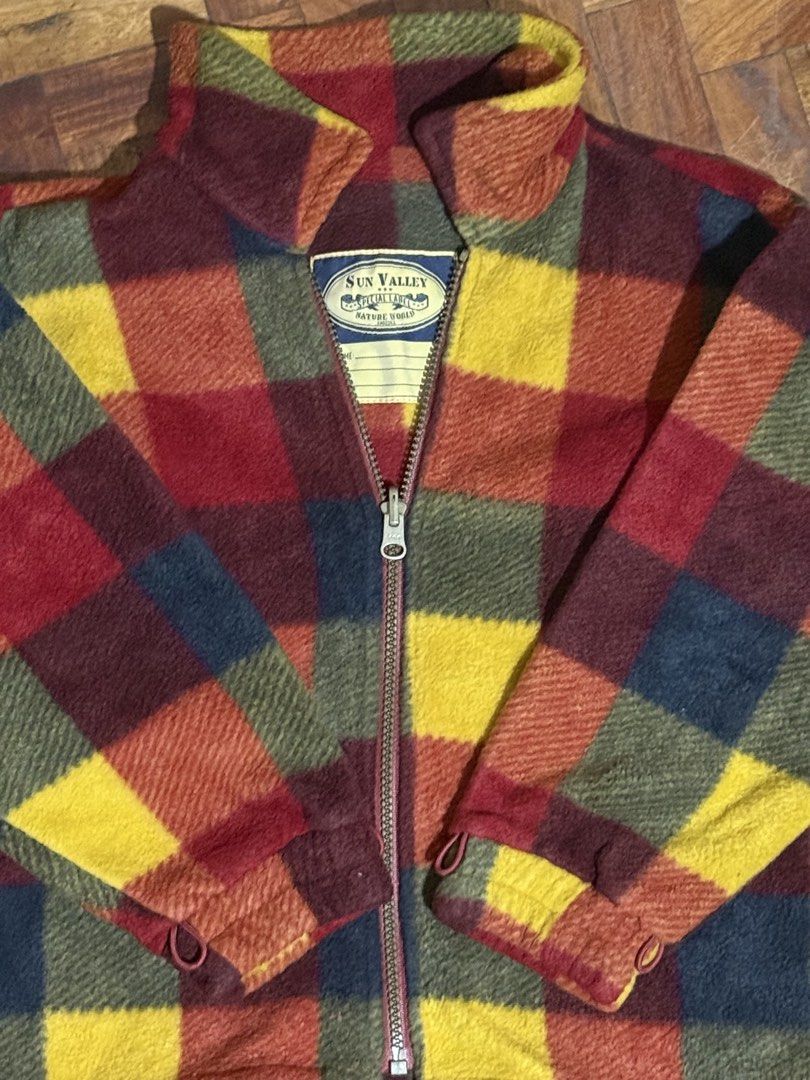 Sun Valley - Plaid Fleece Jacket (vintage) (Category: Other Bottoms) located in Manila. Submitted by only_alyssacloset (Listing ID 1459575454, Image 3). Description: Sun Valley - Plaid Fleece Jacket (vintage) Color: Mixed Color Material: Wool/ Polyester Size: Medium (M) .