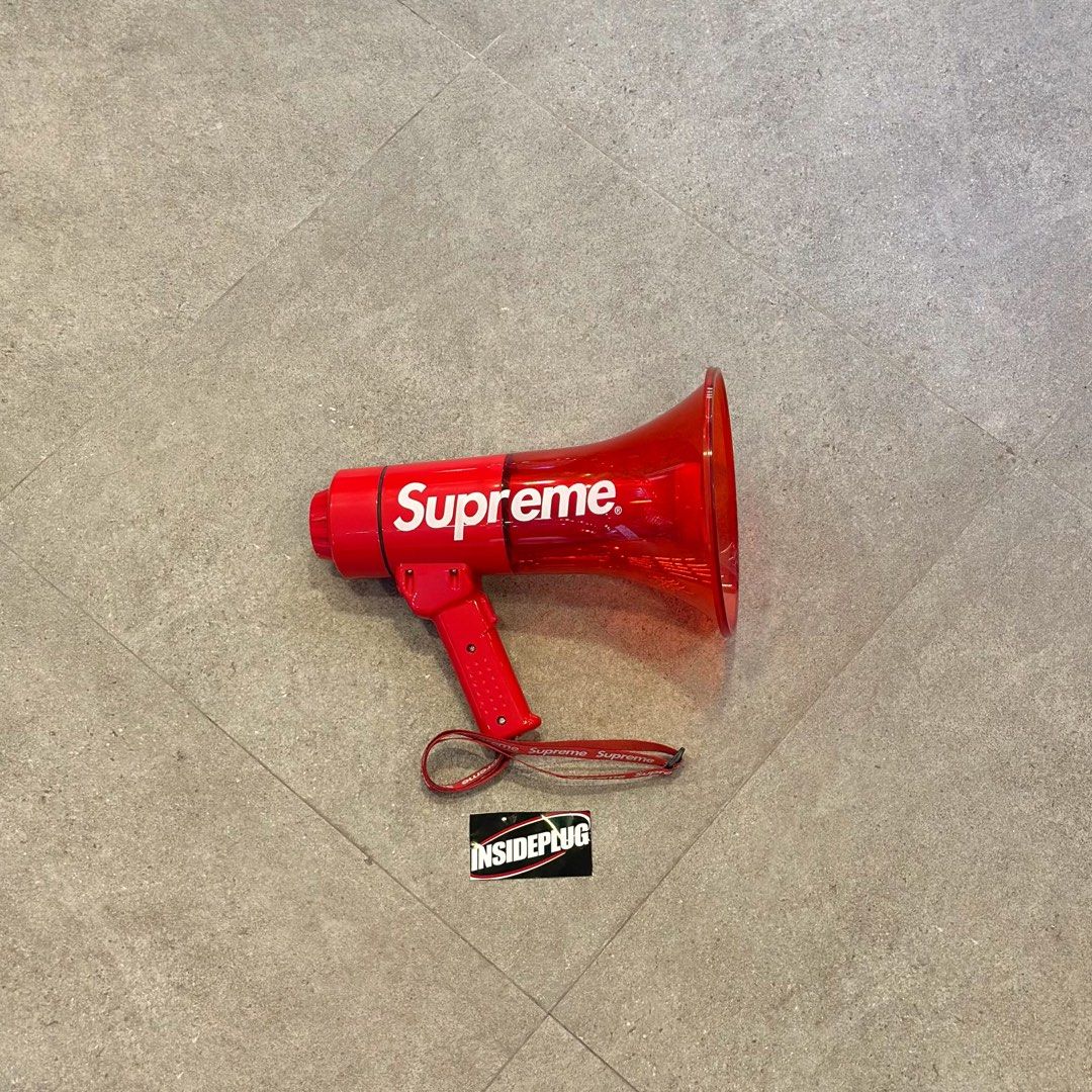 Supreme Pyle Waterproof Megaphone (Category: Microphones) located in Quezon City. Submitted by inside_plug (Listing ID 1459618450, Image 1). Description: For Sale Supreme Pule Waterproof Megaphone Brandnew Dm us to purchase.